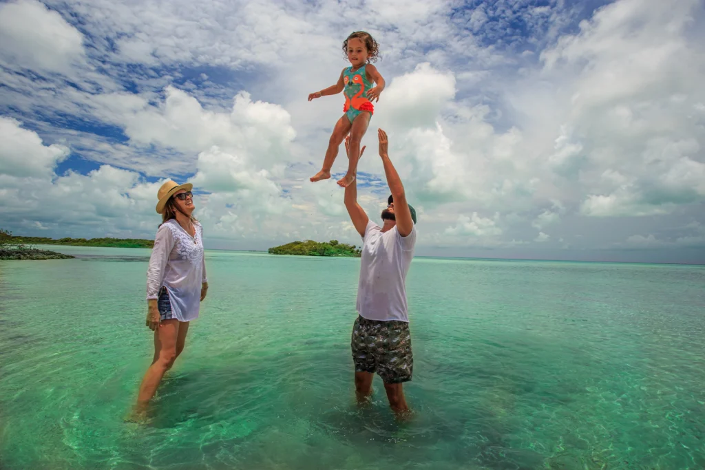 darah travel blog family | Darah Travel